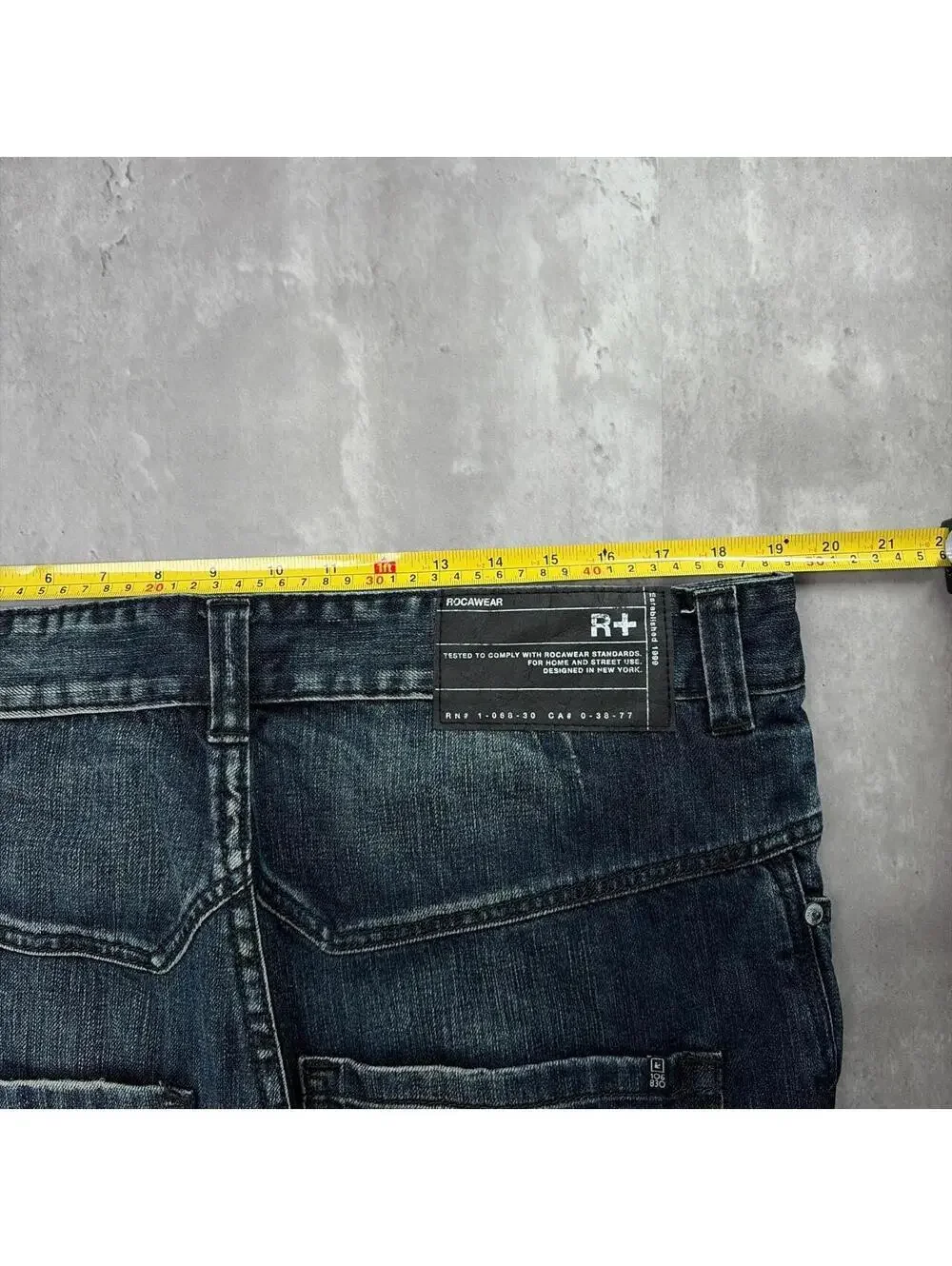 Y2K Dark Wash Rocawear Grunge Gothic Baggy Skater Denim Jeans